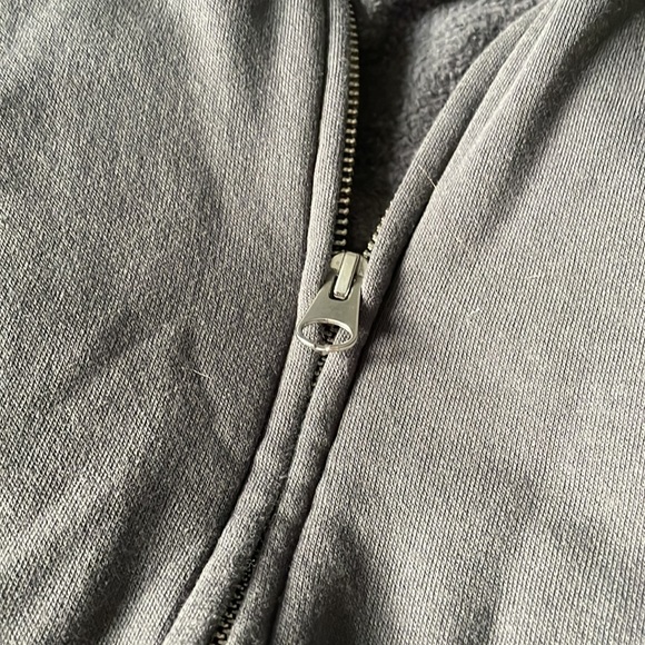 Grey zip up - Picture 2 of 5